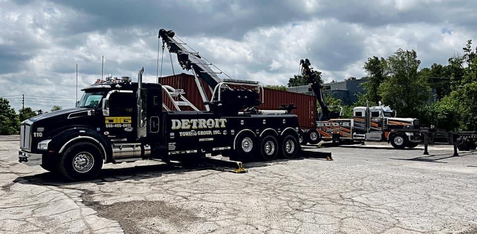 Detroit Towing Group in Warren