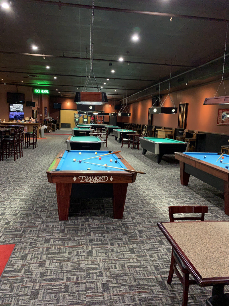 Hall of Fame Billiards Bar & Grill in Warren