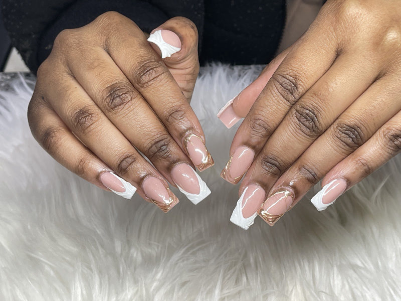 Holly Nails in Warren