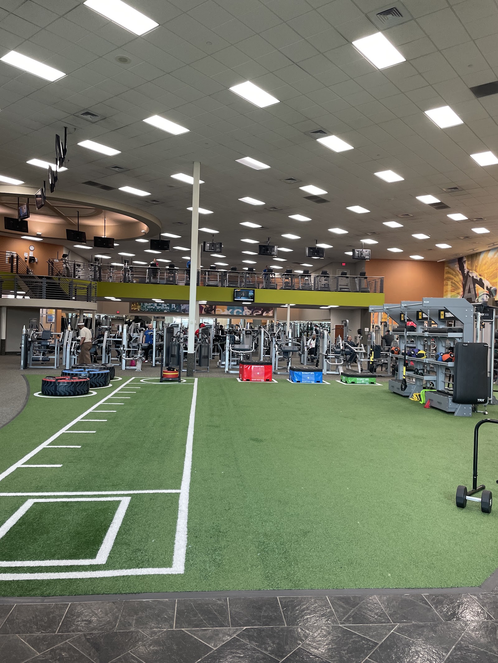 LA Fitness main photo