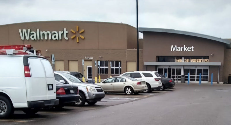 Walmart Bakery in Warren