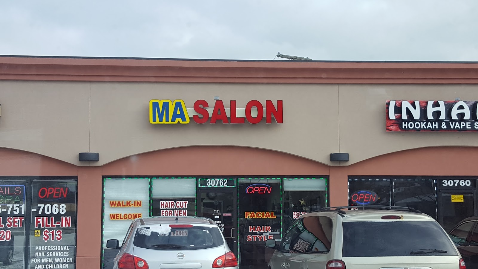 MA Salon in Warren